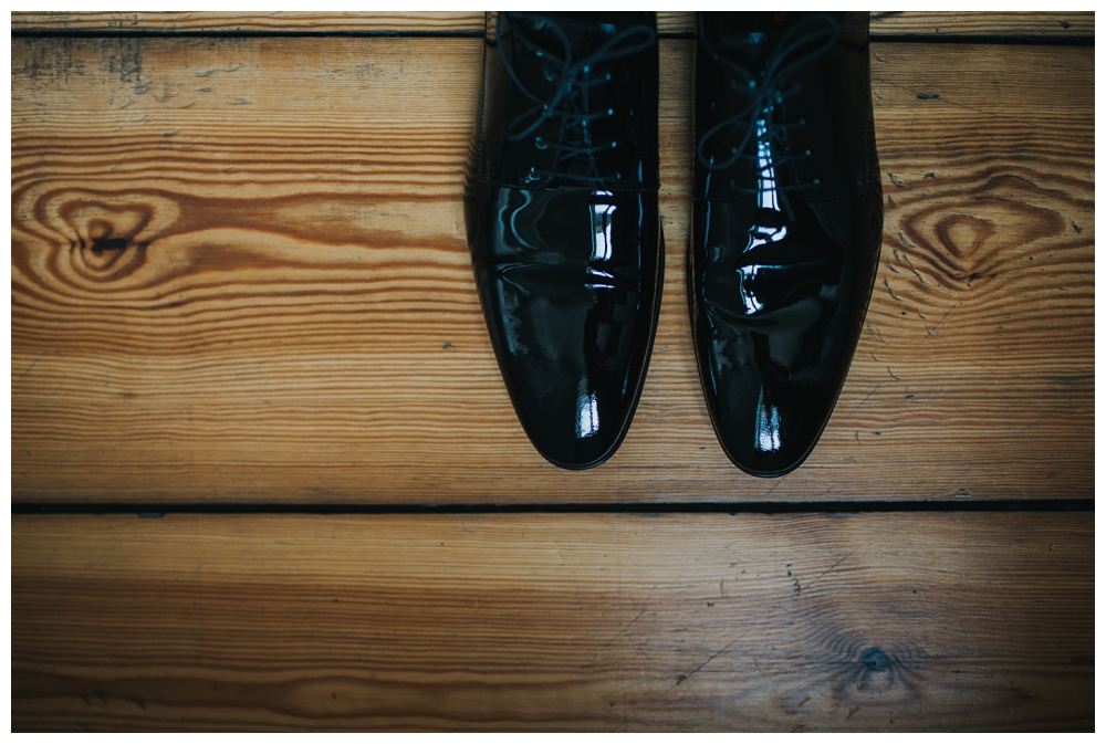 Honeymoon Pictures urbane Hochzeitsfotografie Hochzeit Berlin Soho House House of Weekend Hochzeitsfotos Hochzeitsreportage Hochzeitsbilder Fotodokumentation Brautkleid Getting Ready Amano Hotel Braut Make-Up Hochzeitsstyling 