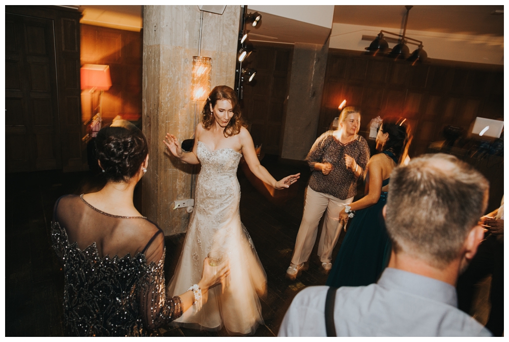 Honeymoon Pictures urbane Hochzeitsfotografie Hochzeit Berlin Soho House House of Weekend Hochzeitsfotos Hochzeitsreportage Hochzeitsbilder Fotodokumentation freie Trauung Industrial 