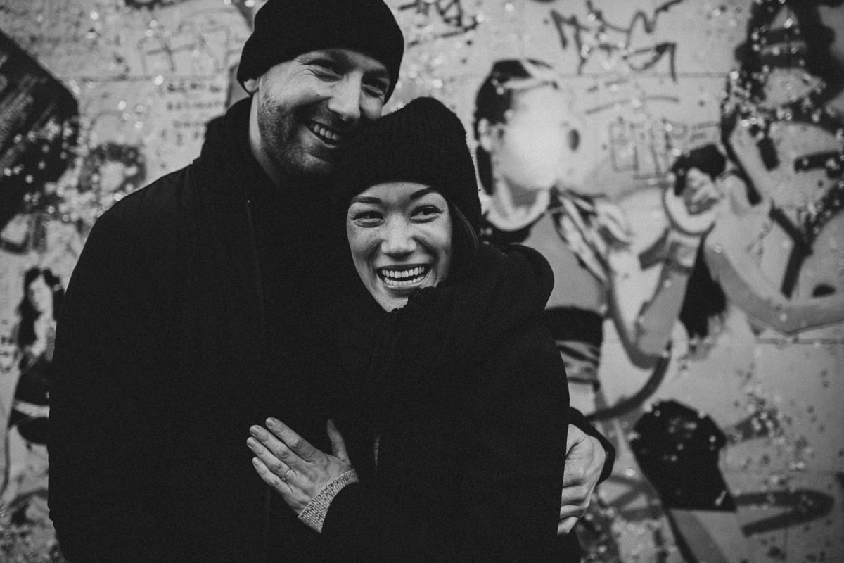 HoneymoonPictures Paarshooting Berlin Kreuzberg Arena Urban Romantisch Paarfotos Brandenburg Potsdam Alternativ Modern