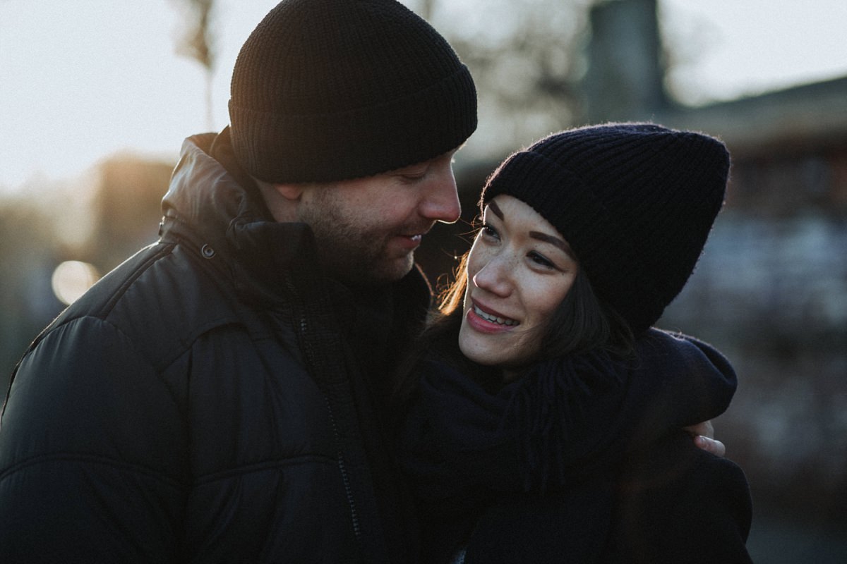 HoneymoonPictures Paarshooting Berlin Kreuzberg Arena Urban Romantisch Paarfotos Brandenburg Potsdam Alternativ Modern