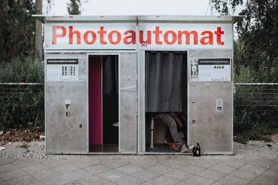 HochzeitsfotografBerlin Paarshooting Paarfotos Pärchenfotos Berlin Prenzlauer Berg PaarshootingBerlin