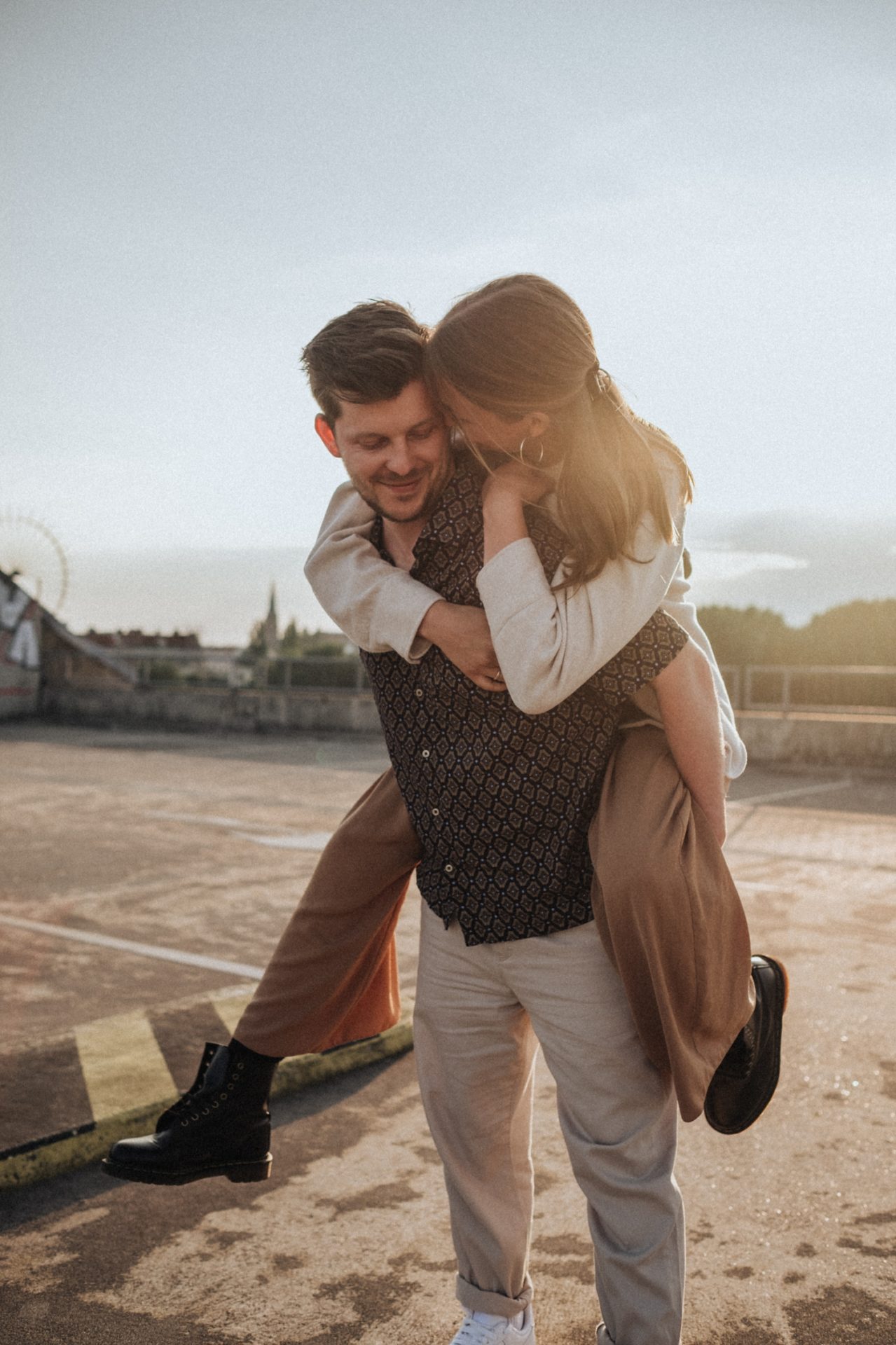 StoriesofUs_Paarshooting_Paarfotos_Hochzeitsfotograf_Berlin_Coupleshooting_modern