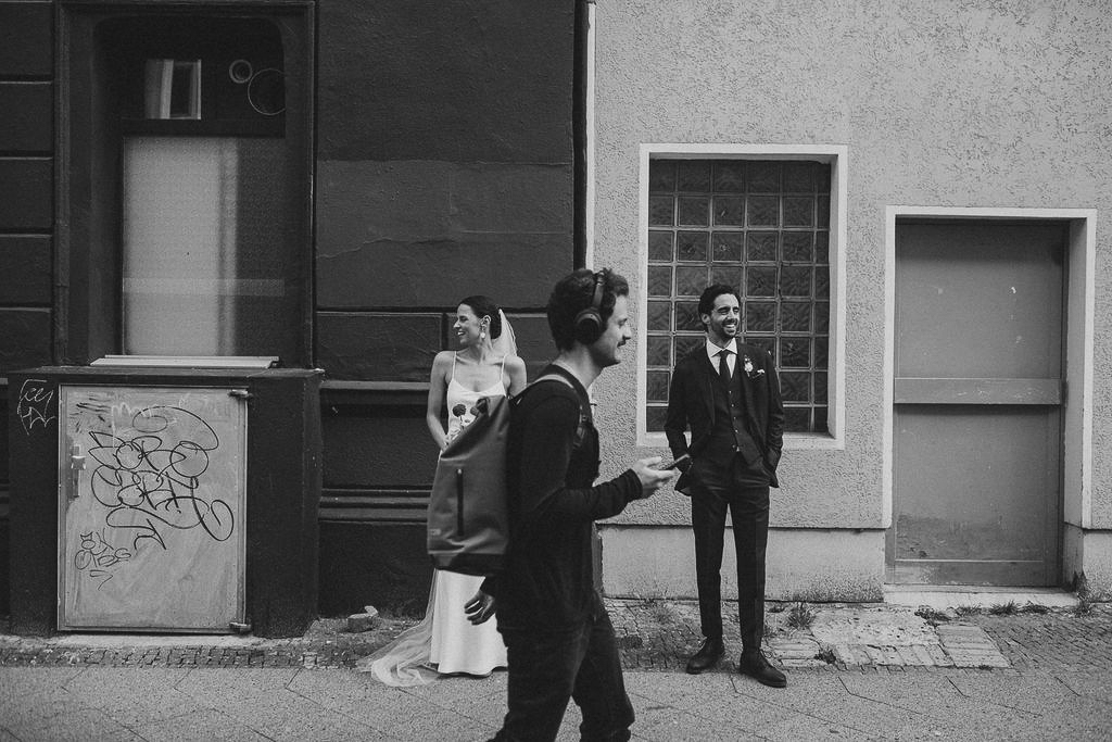 Hochzeit Hochzeitsreportage BerlinKreuzberg HalleschesHaus modern urban ModernBride AlternativeWedding