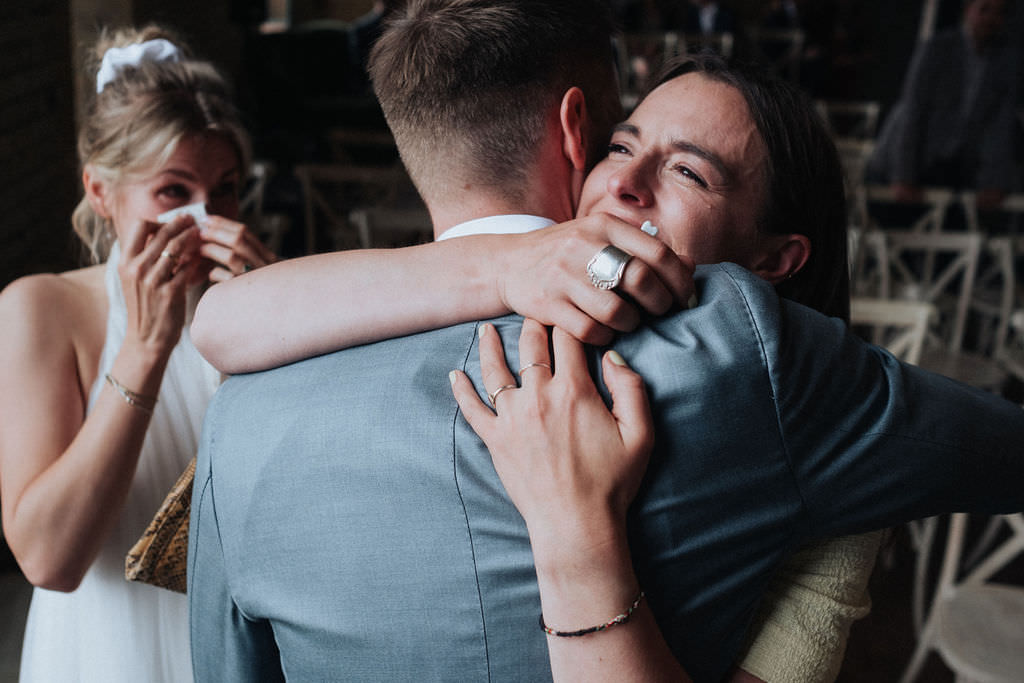 Hochzeit Gutshof Genshagen Hochzeitsfotograf Hochzeitsfotografin Hochzeitsbilder Reportage Hochzeit2024 Sommerhochzeit Weddingphotographer Berlin Modern Bride Wedding